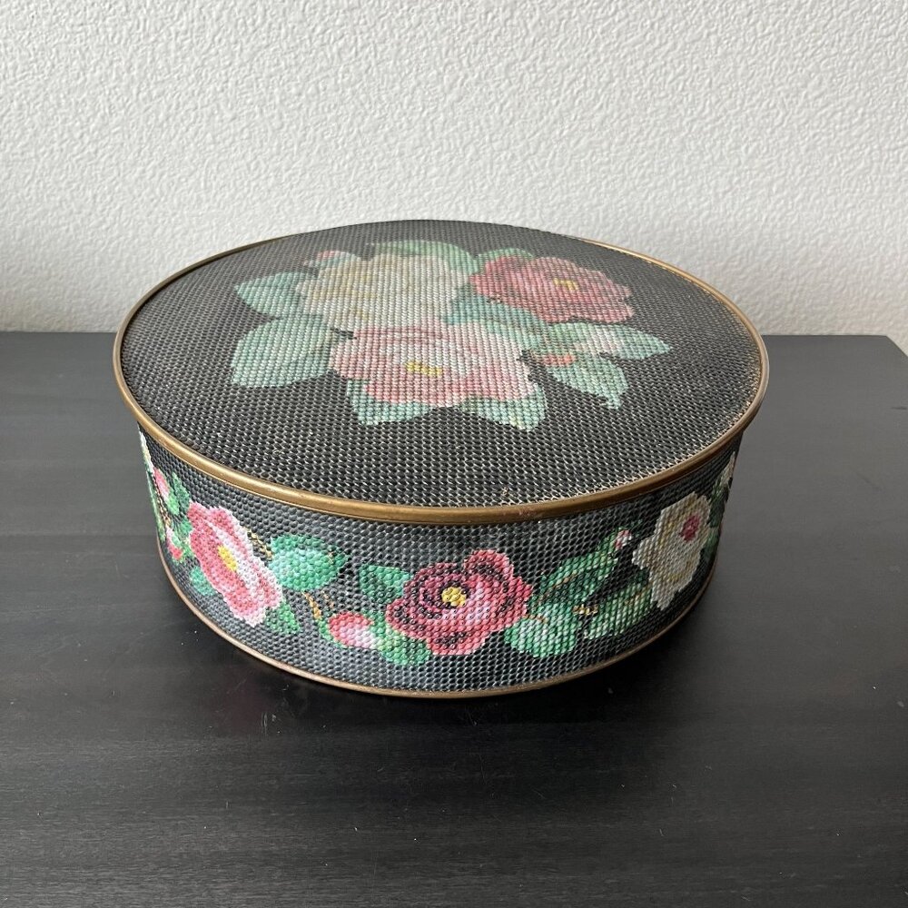 Guildcraft Vintage 1960s Sunshine Biscuit Tin // Faux Needlework Rose Floral Des